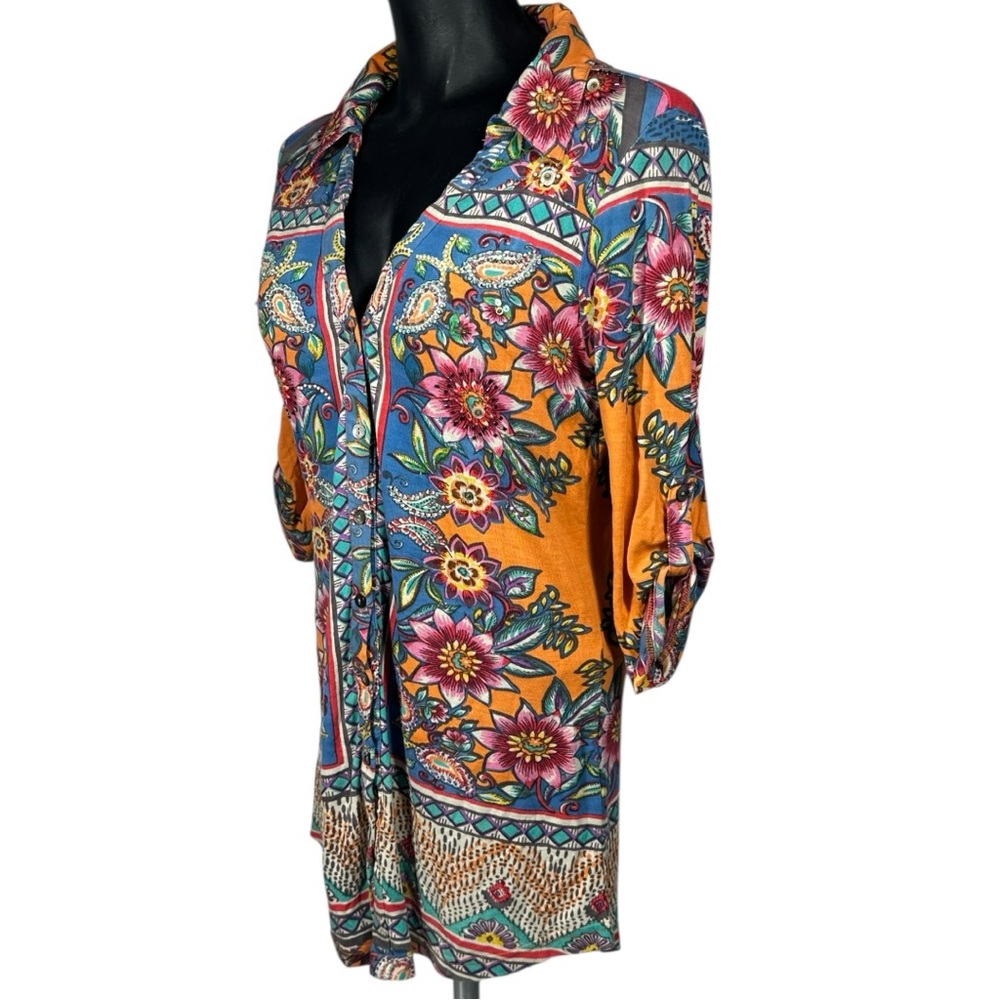 Derhy Small Button Down Shirt Top 3/4 Roll Sleeves Embellished Vacation Colorful - Picture 6 of 11